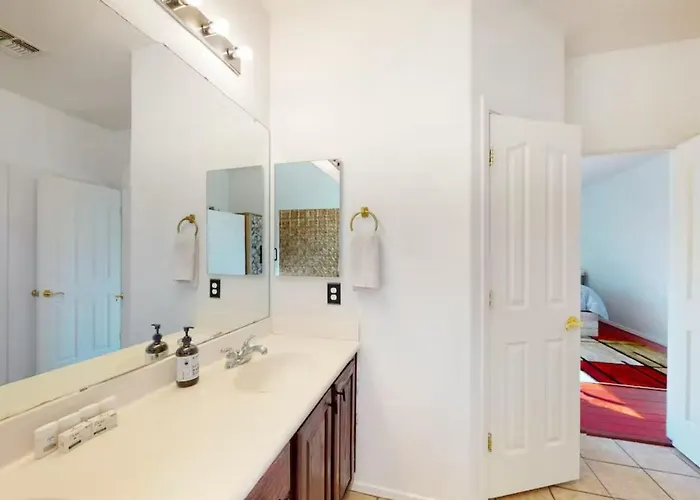 New! Stunning Peaceful - Very Close To Sports Complex *